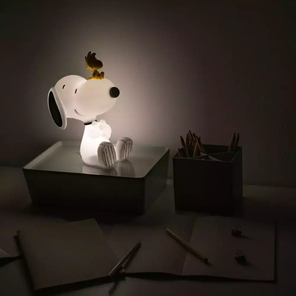 peanuts-lamp-with-usb-c-snoopy-1765679407-6