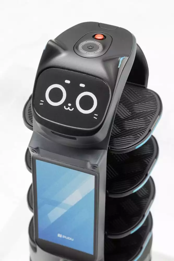 pudu-robotics-plastic-model-kit-bellabot-black-ver-11-cm-1765707195-10