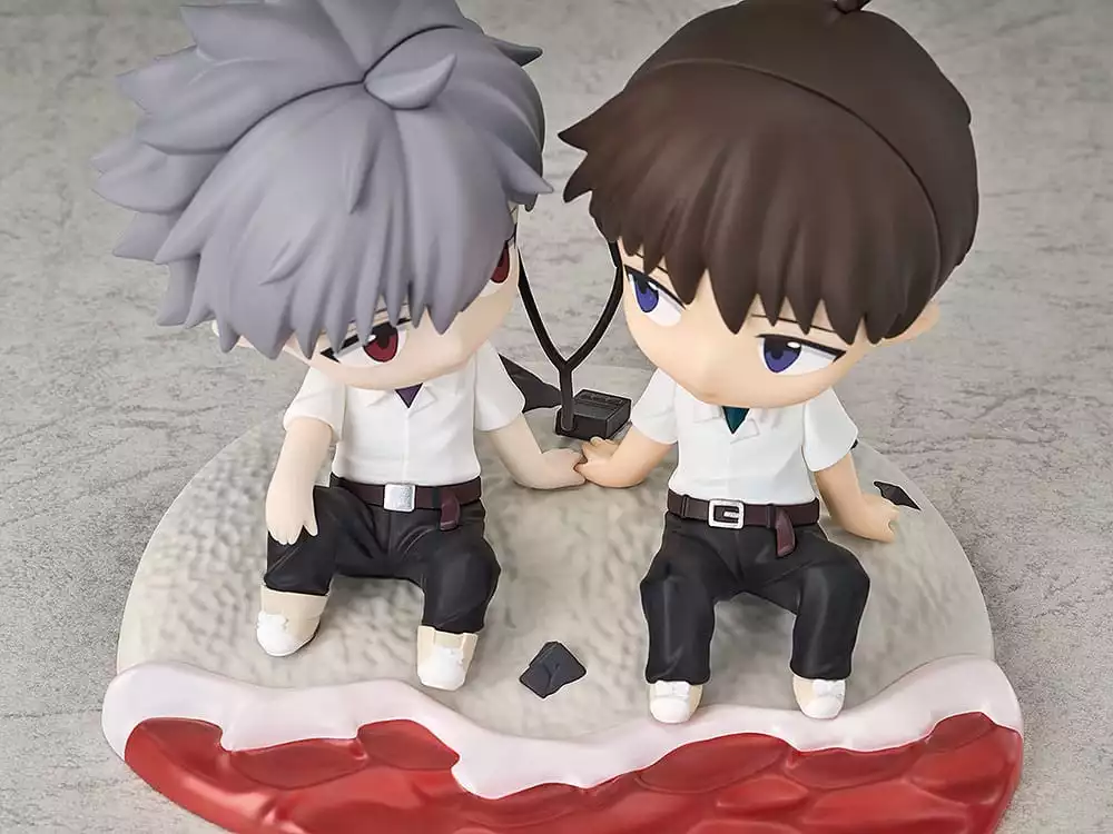 rebuild-of-evangelion-chibi-figure-shinji-ikari-kaworu-nagisa-8-cm-1765680020-3