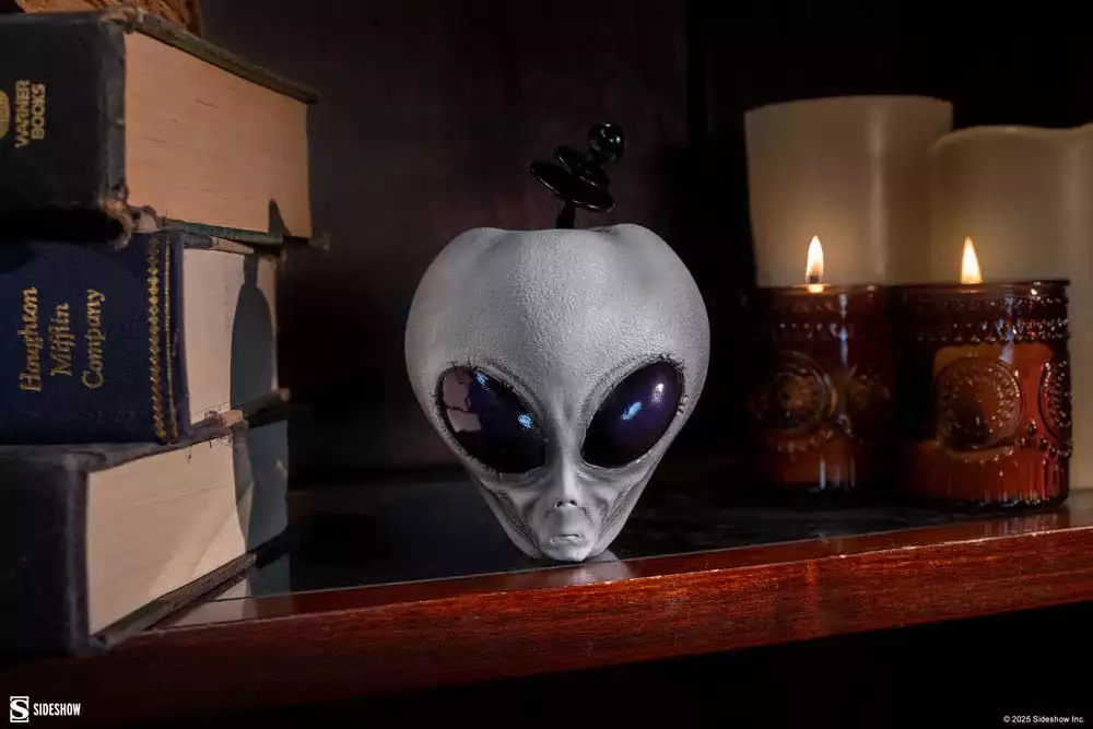 sideshow-originals-apple-replica-alien-apple-11-cm-1765724562-1