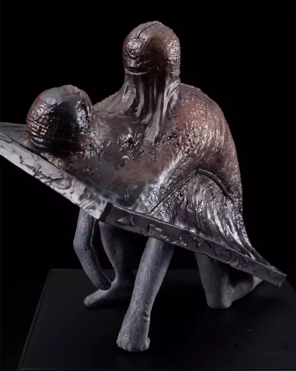 silent-hill-2-oshi-works-statue-abstract-daddy-15-cm-1765706684-7 silent-hill-2-oshi-works-statue-abstract-daddy-15-cm-1765706684-7