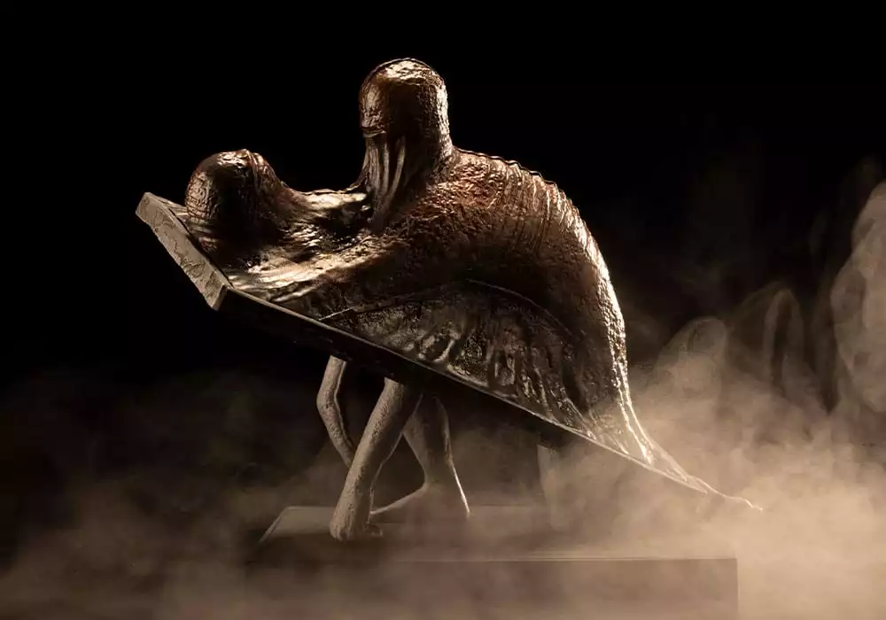 silent-hill-2-oshi-works-statue-abstract-daddy-15-cm-1765706685-8