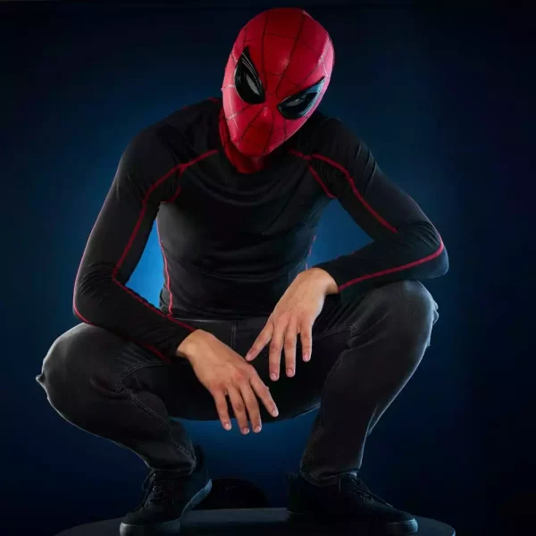 spider-man-homecoming-electronic-expressive-mask-spider-man-1765682128-8 spider-man-homecoming-electronic-expressive-mask-spider-man-1765682128-8