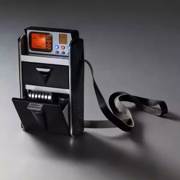 star-trek-the-original-series-replica-1-1-tricorder-1766568047-4