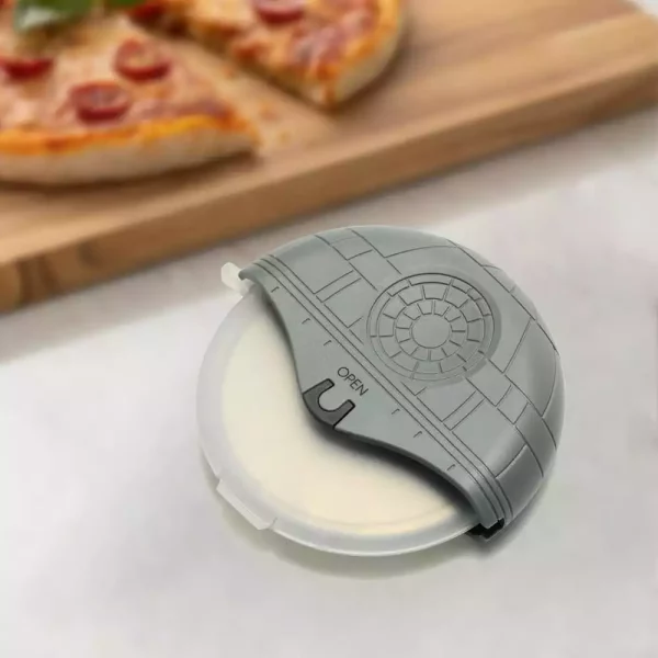 star-wars-pizza-cutter-death-star-1764953544-6
