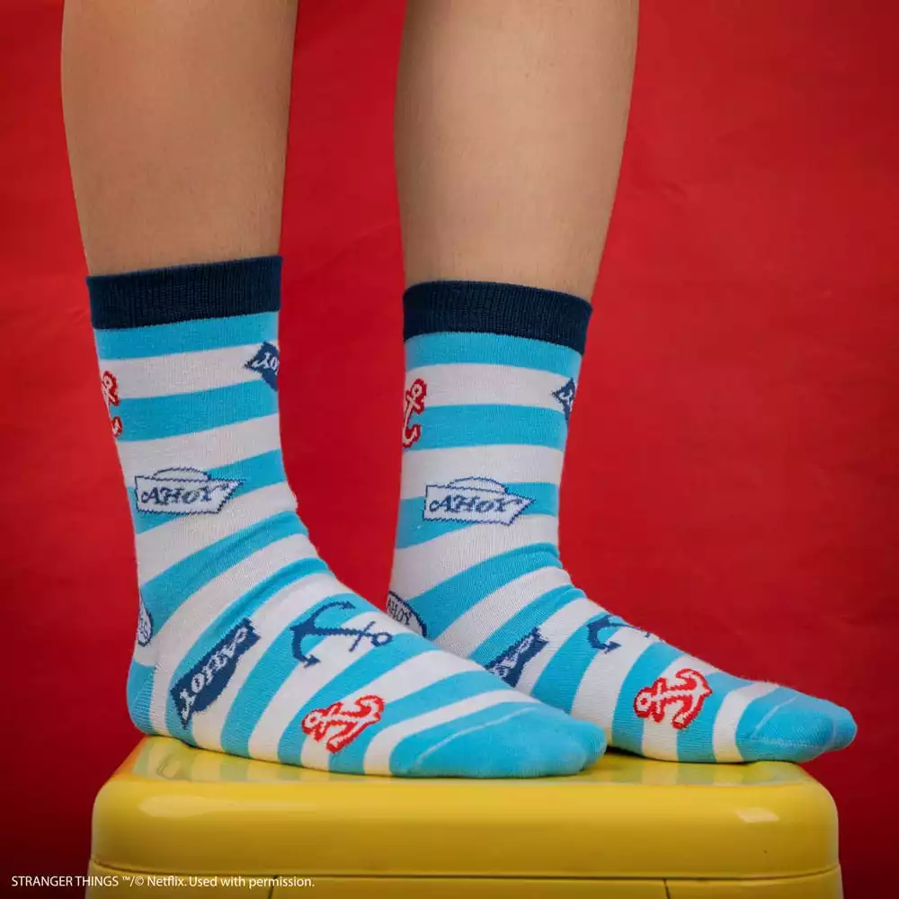 stranger-things-1680-set-of-3-socks-1765683761-1