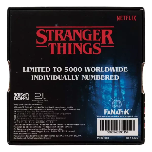 stranger-things-medallion-hellfire-club-limited-edition-1765677903-2 stranger-things-medallion-hellfire-club-limited-edition-1765677903-2