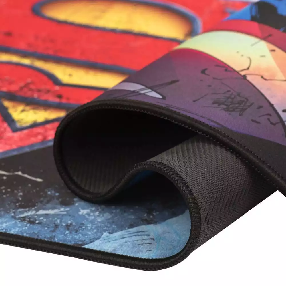superman-xxl-desk-mat-version-1-1765725512-4