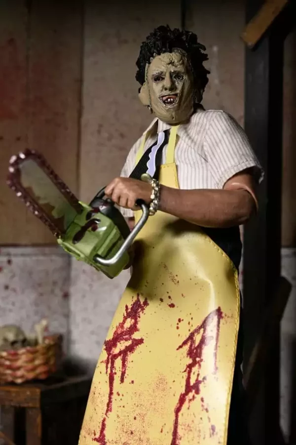 texas-chainsaw-massacre-clothed-action-figure-leatherface-20-cm-1765713946-1 texas-chainsaw-massacre-clothed-action-figure-leatherface-20-cm-1765713946-1