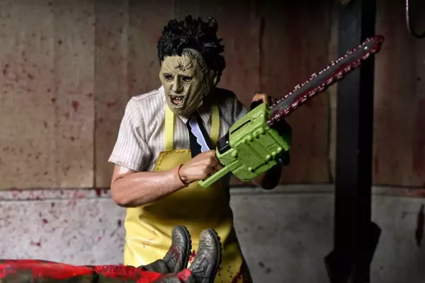 texas-chainsaw-massacre-clothed-action-figure-leatherface-20-cm-1765713950-7 texas-chainsaw-massacre-clothed-action-figure-leatherface-20-cm-1765713950-7