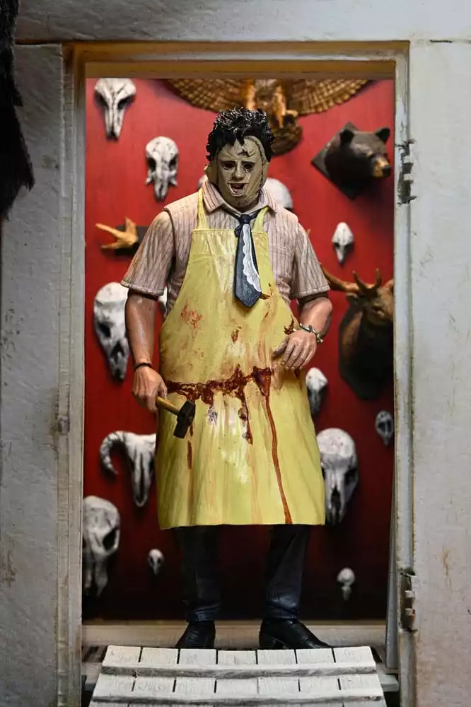 texas-chainsaw-massacre-clothed-action-figure-leatherface-50th-anniversary-20-cm-1765713985-7