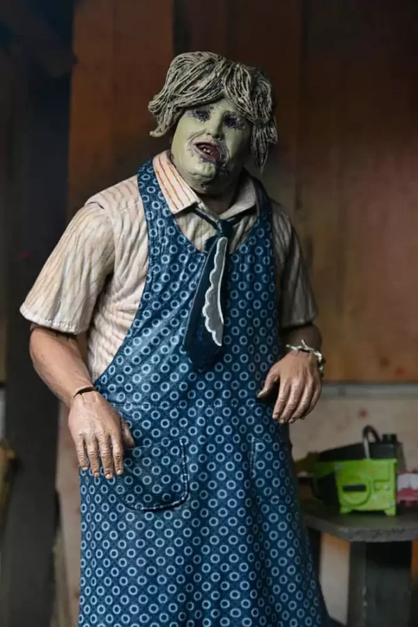 texas-chainsaw-massacre-clothed-action-figure-leatherface-50th-anniversary-20-cm-1765713988-11 texas-chainsaw-massacre-clothed-action-figure-leatherface-50th-anniversary-20-cm-1765713988-11