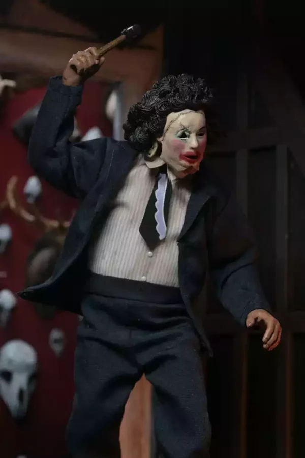 texas-chainsaw-massacre-clothed-action-figure-pretty-woman-leatherface-20-cm-1765713954-1 texas-chainsaw-massacre-clothed-action-figure-pretty-woman-leatherface-20-cm-1765713954-1