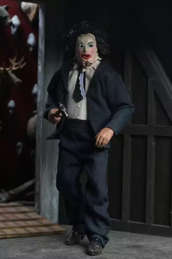 texas-chainsaw-massacre-clothed-action-figure-pretty-woman-leatherface-20-cm-1765713960-9 texas-chainsaw-massacre-clothed-action-figure-pretty-woman-leatherface-20-cm-1765713960-9
