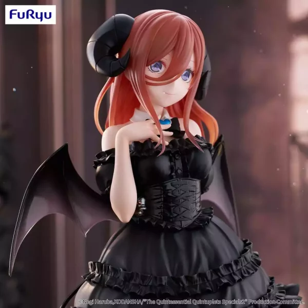 the-quintessential-quintuplets-specials-bicute-dark-pvc-statue-nakano-miku-25-cm-1765678540-1