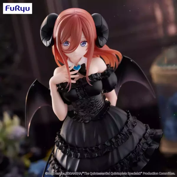 the-quintessential-quintuplets-specials-bicute-dark-pvc-statue-nakano-miku-25-cm-1765678544-6