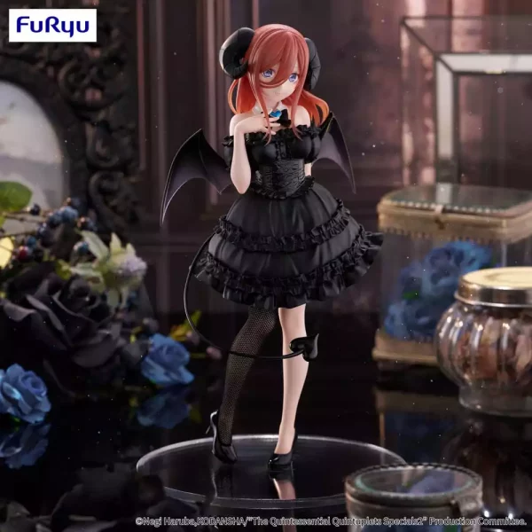 the-quintessential-quintuplets-specials-bicute-dark-pvc-statue-nakano-miku-25-cm-1765678545-7