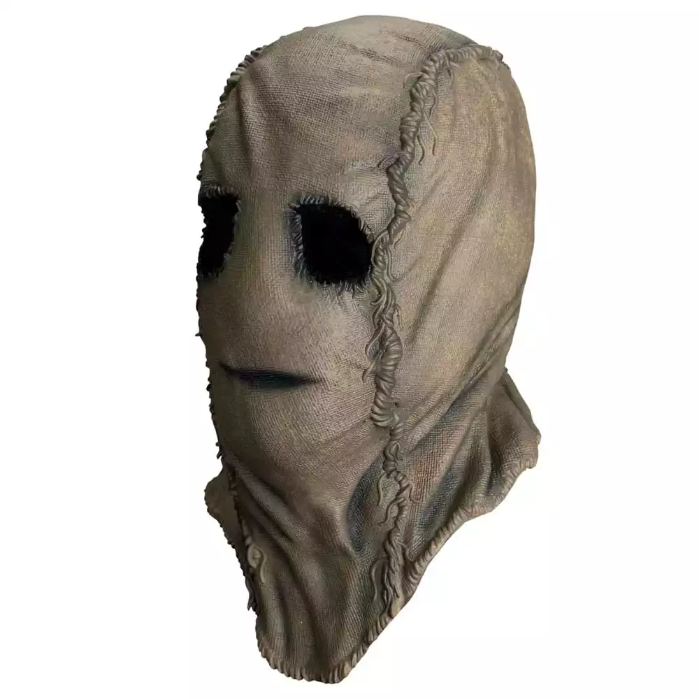 the-strangers-chapter-1-mask-scarecrow-1765727035-2