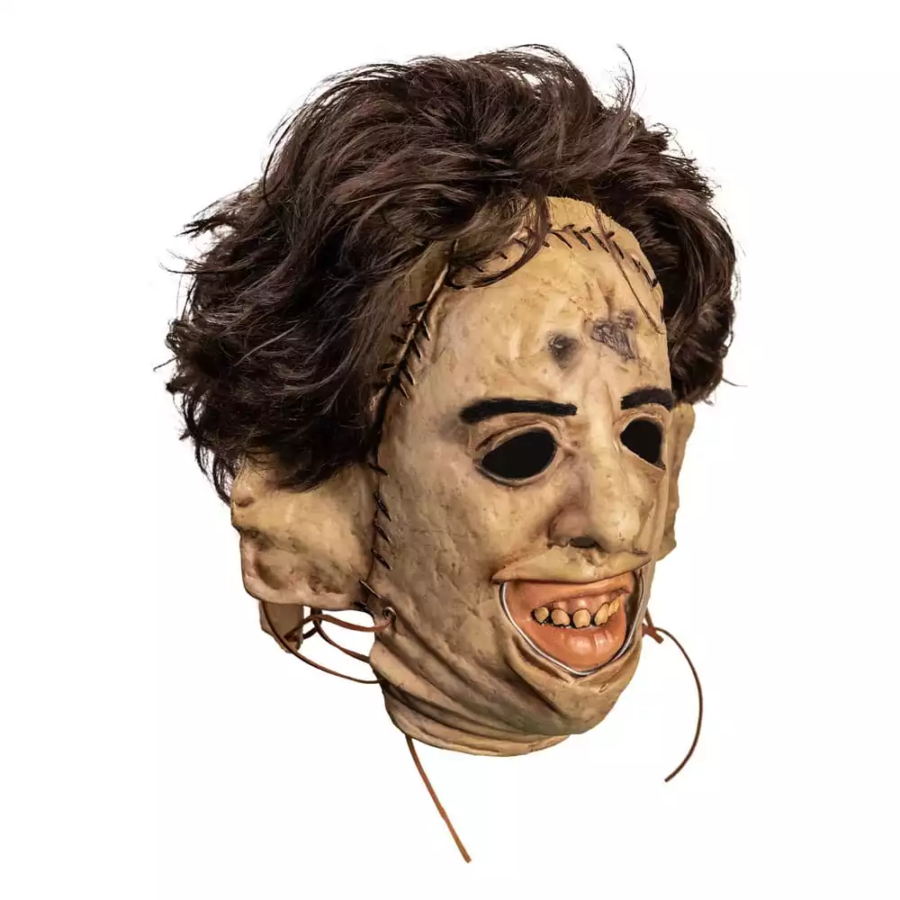 the-texas-chainsaw-1974-massacre-mask-killing-1765726585-2