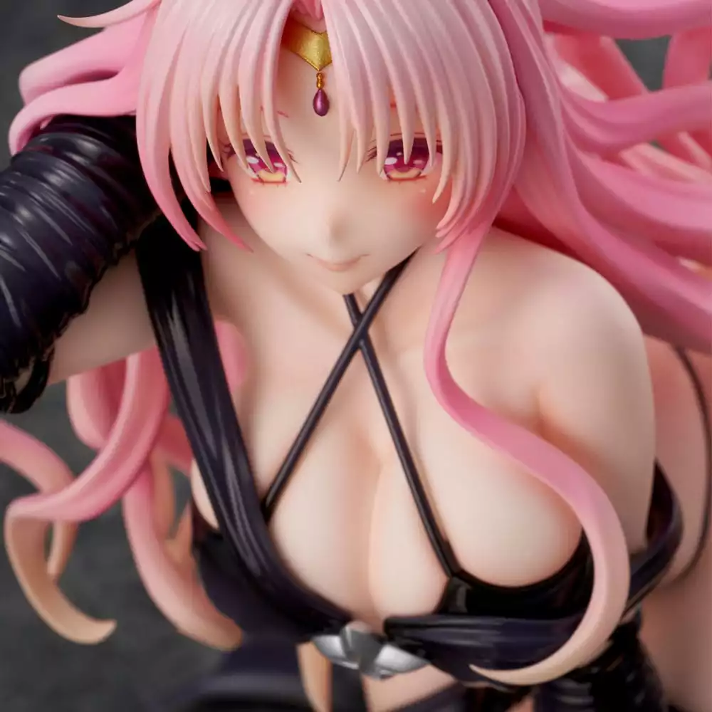 to-love-ru-darkness-pvc-statue-1-6-sefie-michaela-deviluke-darkness-version-renewel-package-edition-19-cm-1764953643-7