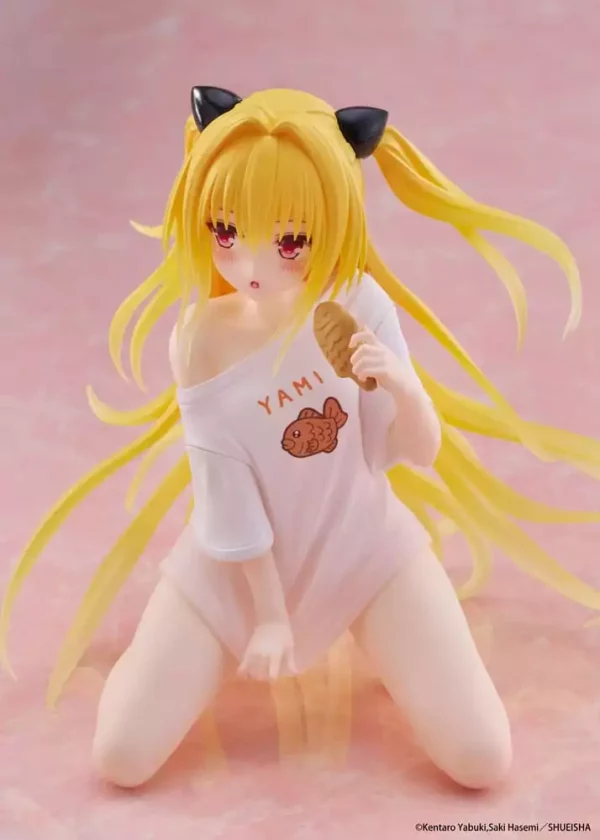 to-love-ru-darkness-pvc-statue-desktop-cute-figure-golden-darkness-roomwear-ver-13-cm-1765725871-11