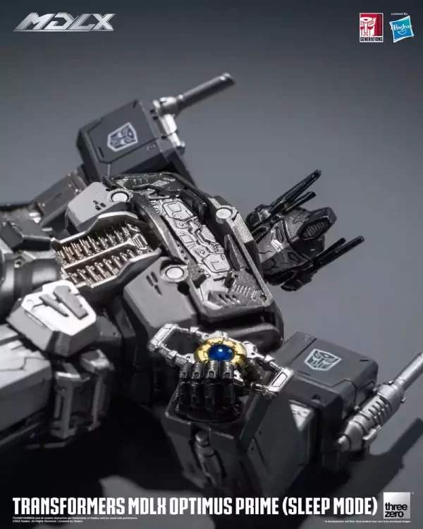 transformers-mdlx-action-figure-optimus-prime-sleep-mode-18-cm-heo-exclusive-1765671204-8