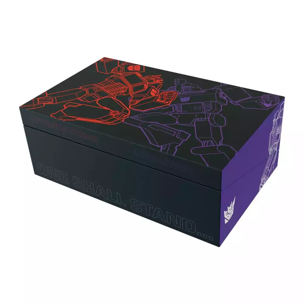 transformers-replica-set-of-2-helmets-optimus-prime-megatron-limited-edition-1765677869-1