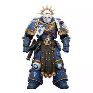 Action Figure Warhammer 40.000 Ultramarines Torvald con Spada di Potere, Scudo Stormshield e Pistola Bolt 13 cm