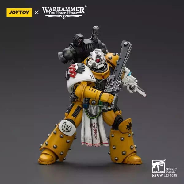 warhammer-40000-imperial-fists-action-figure-legion-apothecary-12-cm-1765685484-4