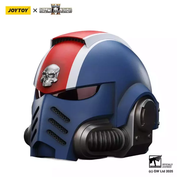 warhammer-40000-space-marine-2-replica-ultramarines-lieutenant-titus-helmet-30-cm-1765685021-6