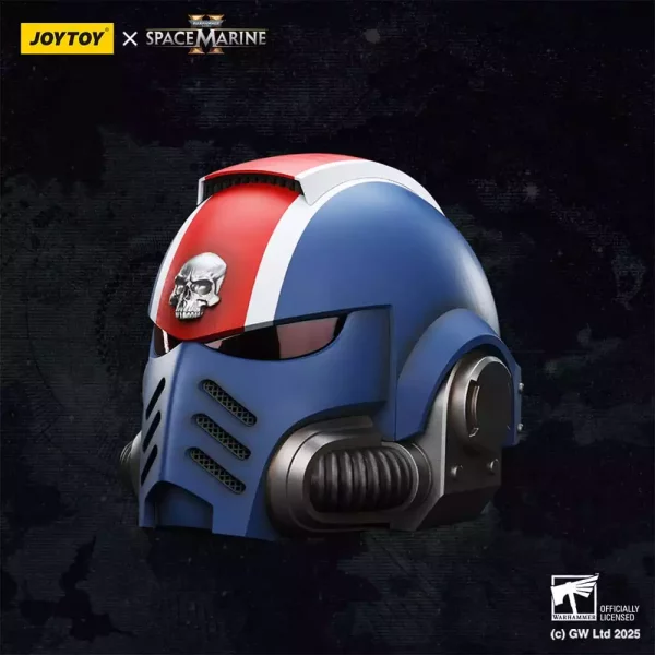 warhammer-40000-space-marine-2-replica-ultramarines-lieutenant-titus-helmet-30-cm-1765685026-11