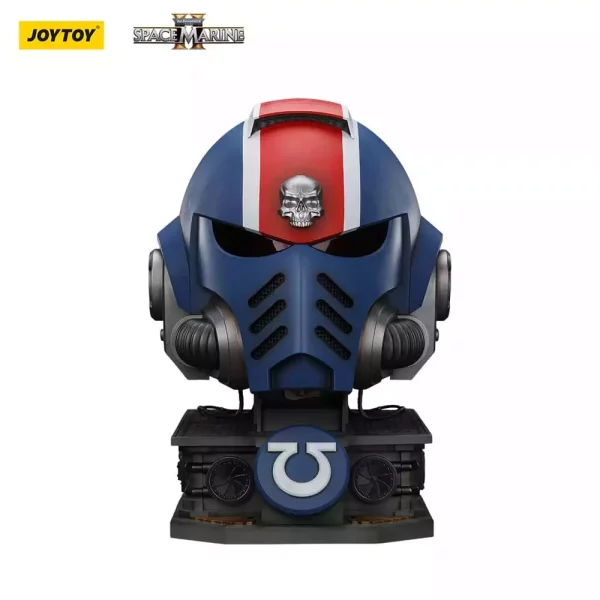 warhammer-40000-space-marine-2-replica-ultramarines-lieutenant-titus-helmet-with-display-stand-44-cm-1765684971-6