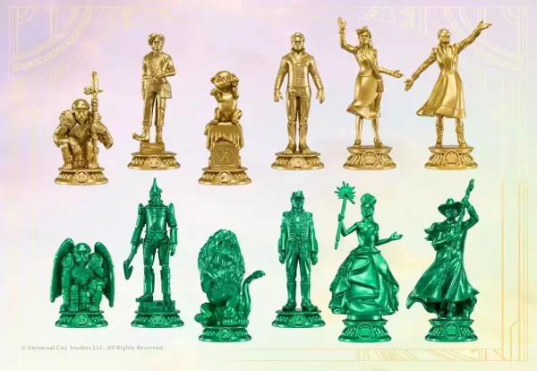 wicked-for-good-chess-set-shiz-vs-emerald-city-1765715377-2 wicked-for-good-chess-set-shiz-vs-emerald-city-1765715377-2
