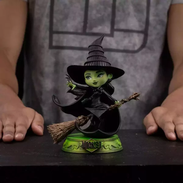 wicked-mini-co-pvc-figure-elphaba-18-cm-1765684160-9 wicked-mini-co-pvc-figure-elphaba-18-cm-1765684160-9