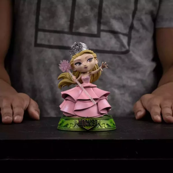 wicked-mini-co-pvc-figure-glinda-15-cm-1765684150-10 wicked-mini-co-pvc-figure-glinda-15-cm-1765684150-10