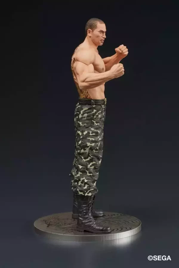yakuza-like-a-dragon-digsta-pvc-statue-taiga-saejima-battle-style-ver-18-cm-1765674318-5