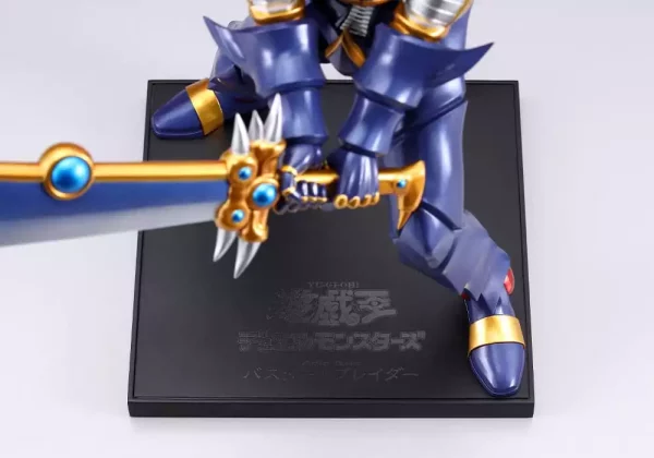 yu-gi-oh-oshi-works-statue-buster-blader-23-cm-1765706655-10 yu-gi-oh-oshi-works-statue-buster-blader-23-cm-1765706655-10