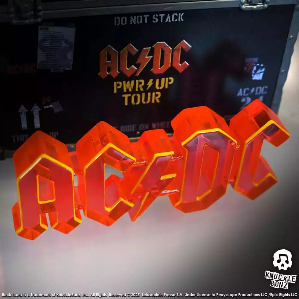 ac-dc-rock-ikonz-on-tour-statue-pwr-up-tour-road-case-1784867798-1