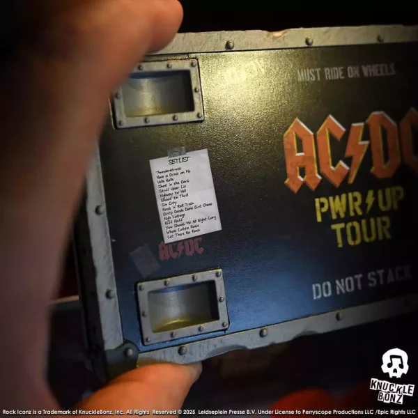 ac-dc-rock-ikonz-on-tour-statue-pwr-up-tour-road-case-1784867799-2 ac-dc-rock-ikonz-on-tour-statue-pwr-up-tour-road-case-1784867799-2