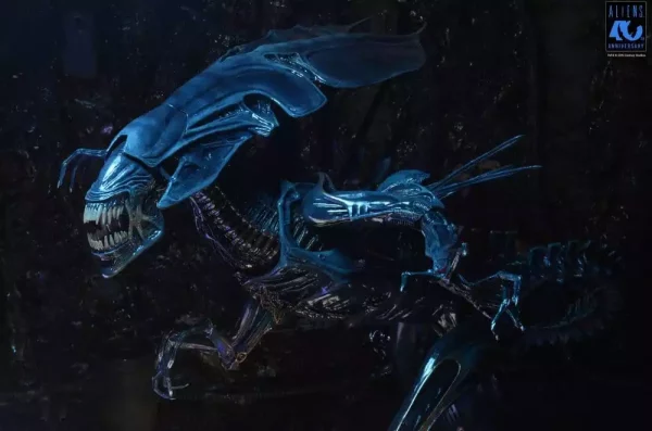 aliens-ultra-deluxe-action-figure-alien-queen-40th-anniversary-38-cm-1784878376-11