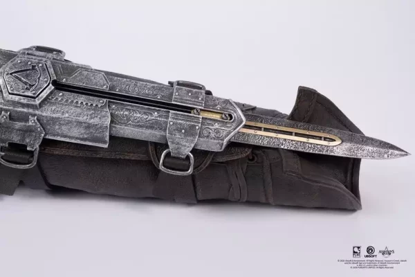 assassins-creed-replica-1-1-edward-hidden-blade-1784883963-14 assassins-creed-replica-1-1-edward-hidden-blade-1784883963-14