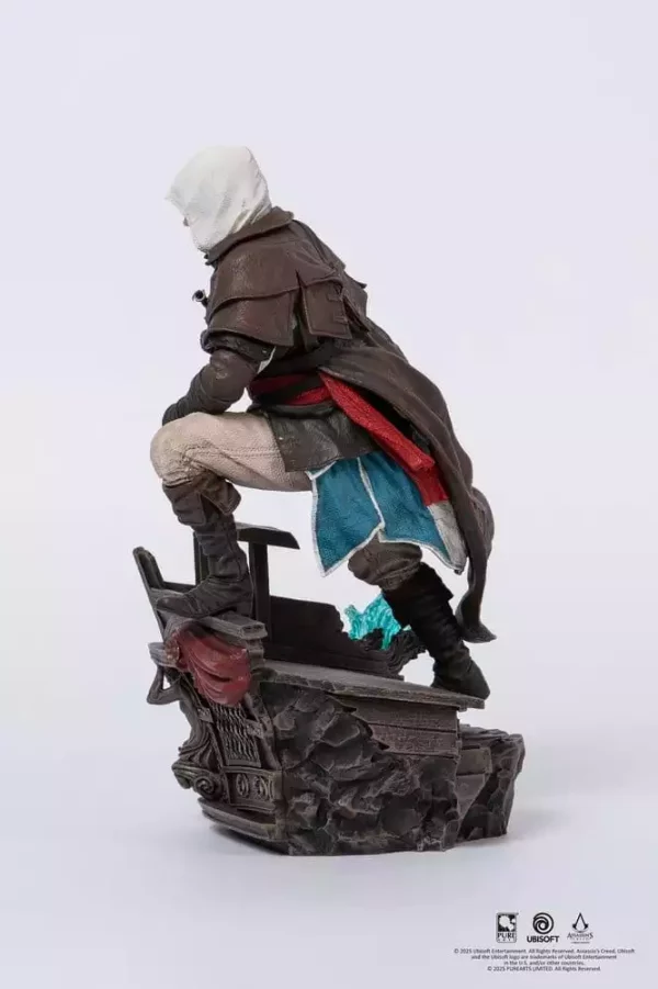 assassins-creed-statue-animus-edward-1784883918-3