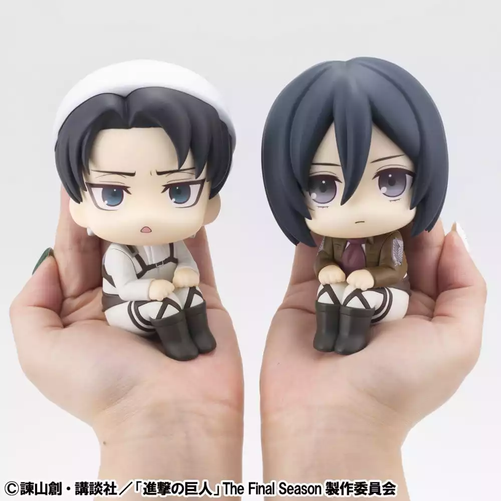 attack-on-titan-look-up-pvc-statues-levi-cleaning-up-ver-mikasa-ackerman-with-gift-11-cm-1784874744-15