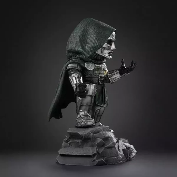 avengers-doomsday-minico-statue-doctor-doom-15-cm-1785480326-7
