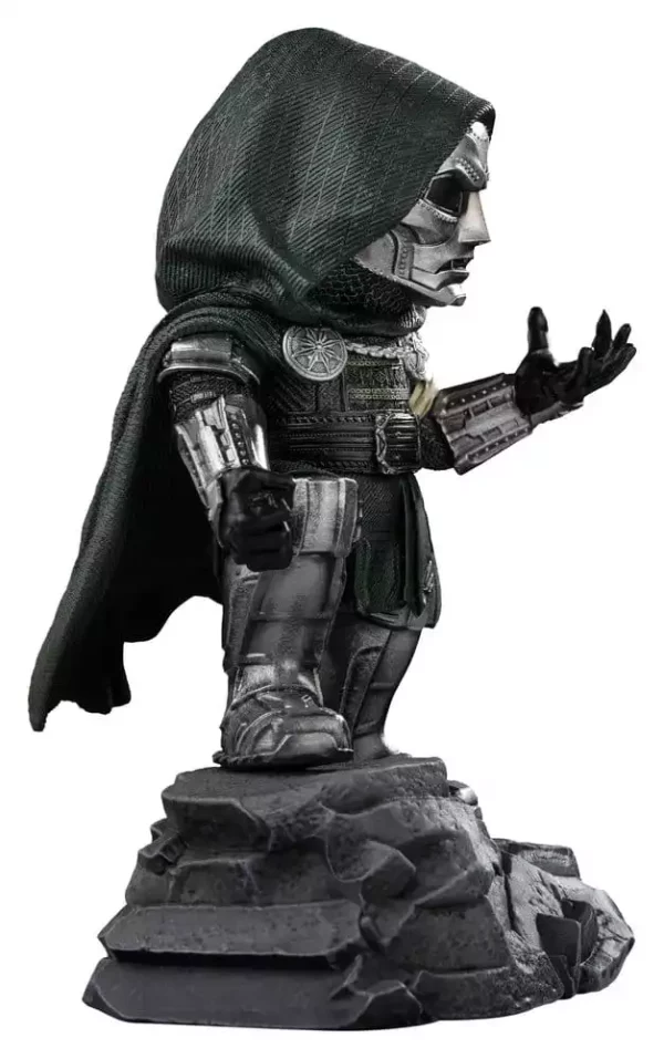 avengers-doomsday-minico-statue-doctor-doom-15-cm-1785480327-8