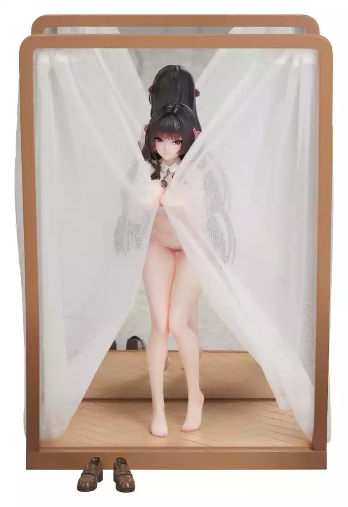 azur-lane-gift-pvc-figure-1-8-trinidad-trapper-in-the-changing-room-ver-23-cm-1784877860-0