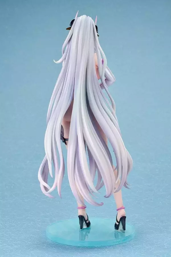 azur-lane-pvc-figure-1-6-kearsarge-nightpool-28-cm-1784869743-5