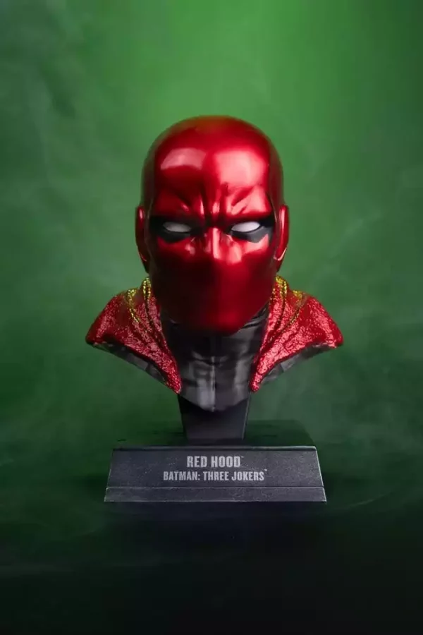 batman-dc-direct-mini-replica-1-3-red-hood-mask-batman-three-jokers-18-cm-1784873335-9