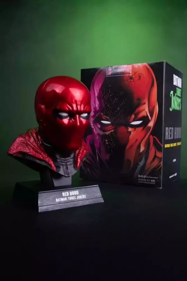 batman-dc-direct-mini-replica-1-3-red-hood-mask-batman-three-jokers-18-cm-1784873338-12