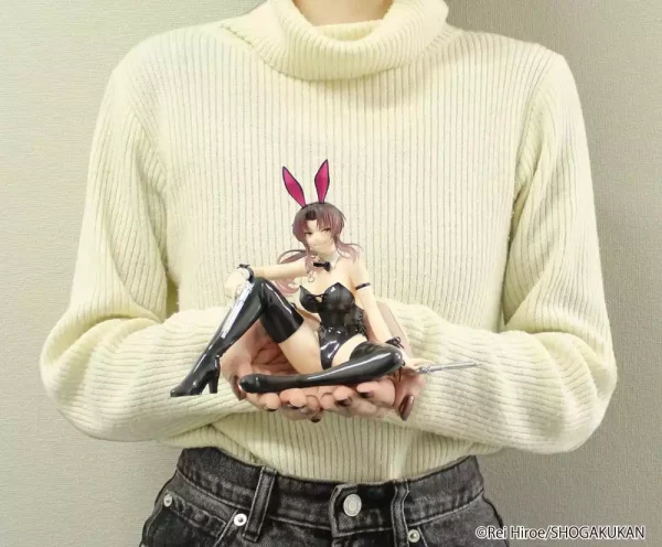 black-lagoon-one-seventh-carat-pvc-statue-1-7-revy-bunny-ver-16-cm-1784890055-5